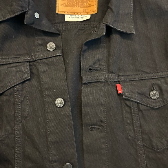 NWOT Levi's Black Denim Jacket for Men - Picture 3 of 7